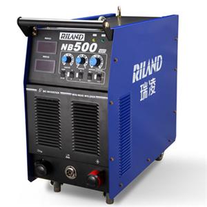 浜屼繚鐒婃満浠鋒牸 浜屼繚鐒婃満浠鋒牸